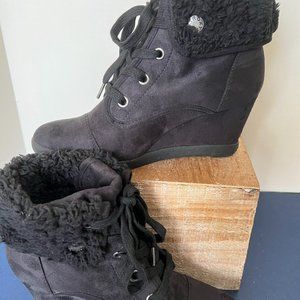 Roxy Paula Black Wedge Cuff Boot
